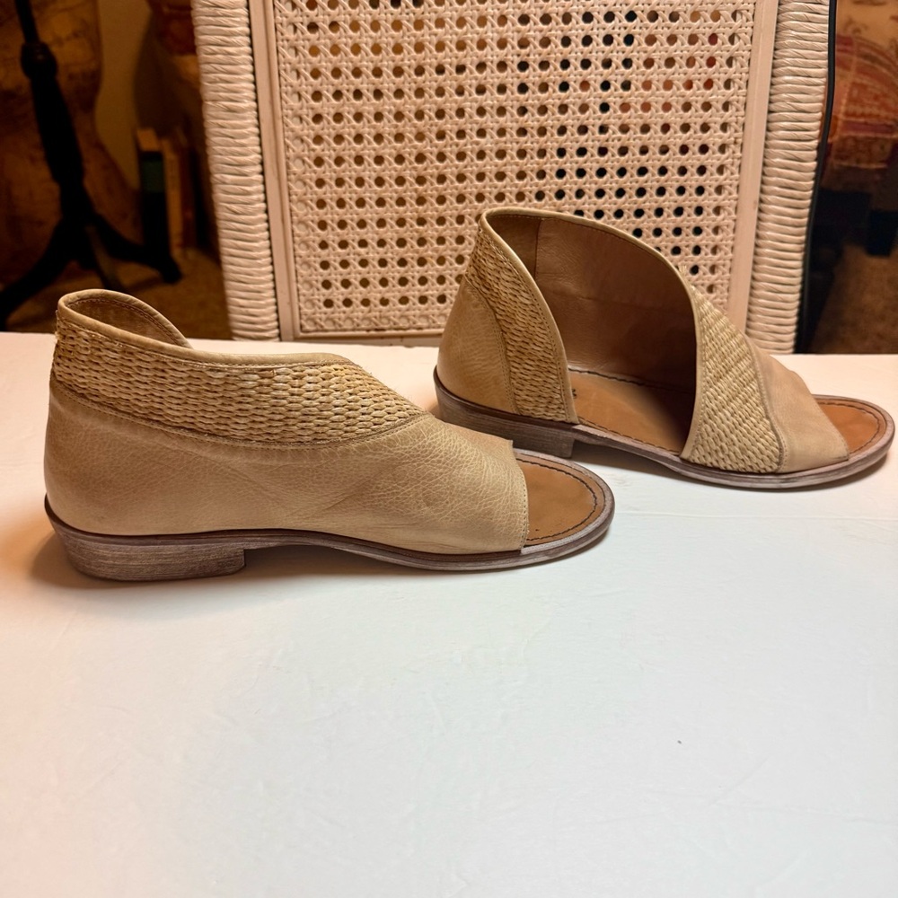Free People Mont Blanc Textured Sandals Tan Euro Size 39/US 8.5 - Picture 6 of 14